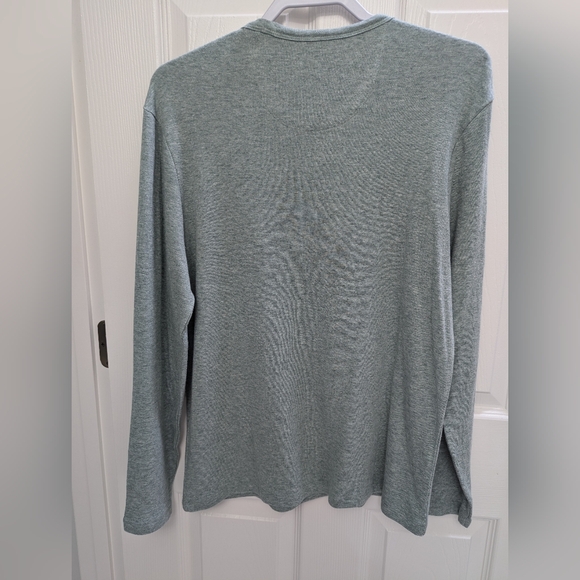 NWT Long Sleeve Crewneck - Picture 2 of 4